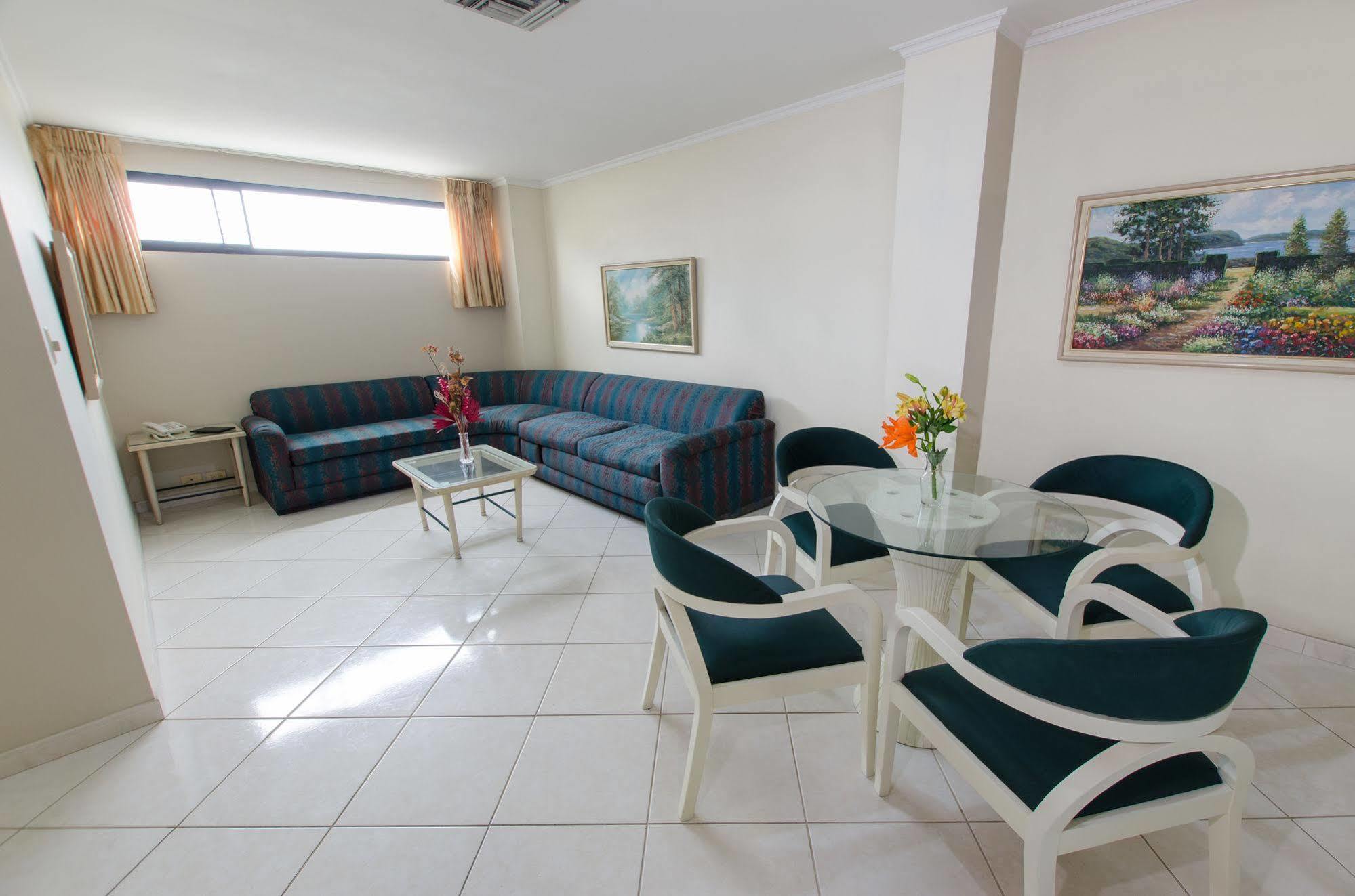 Apart Hotel Kennedy Guayaquil Kültér fotó